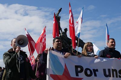 16-04-05 Folga Centros Chamadas Vigo 012.JPG